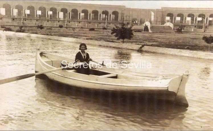 25.-Plaza-de-Espana-en-construccion