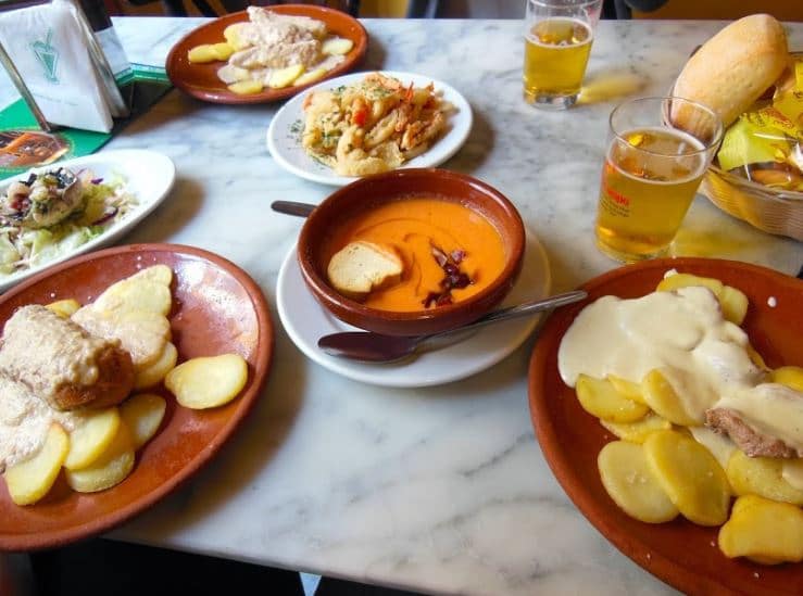 Tapas de Taberna Coloniales en Sevilla