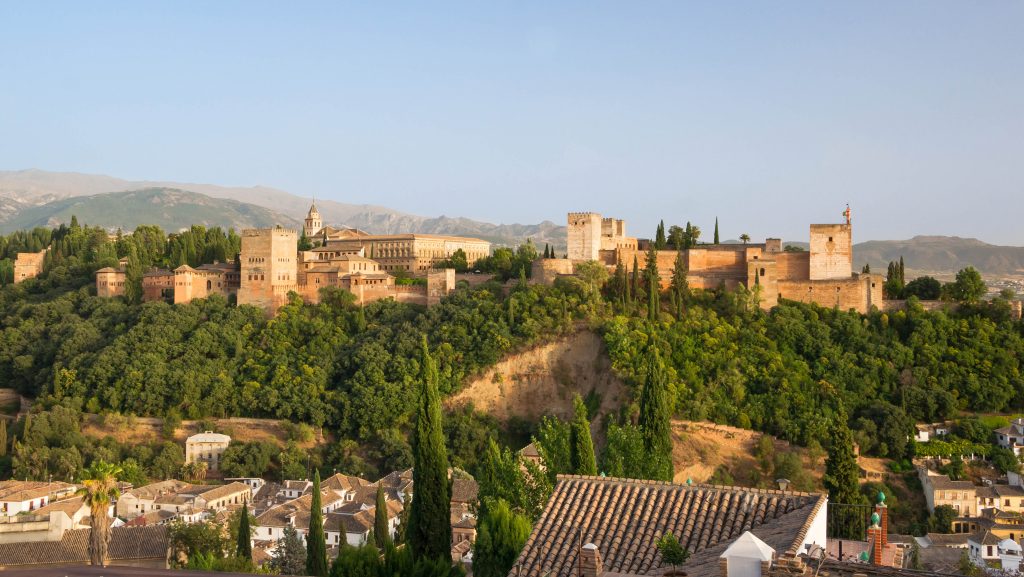 Vista panorámica de la Alhambra de Granada
